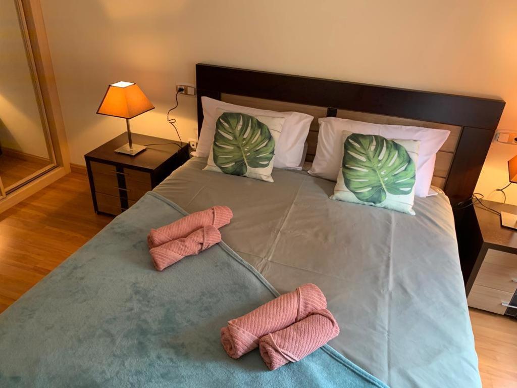 Apartamento Mota-2 Huca-Los Prados; Parking Y Wifi Gratis 奥维耶多 外观 照片