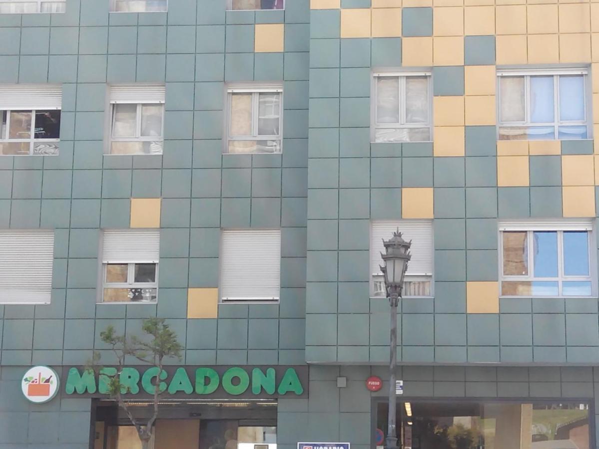 Apartamento Mota-2 Huca-Los Prados; Parking Y Wifi Gratis 奥维耶多 外观 照片
